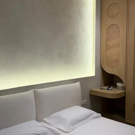Apartment The Azzure Nook Himare